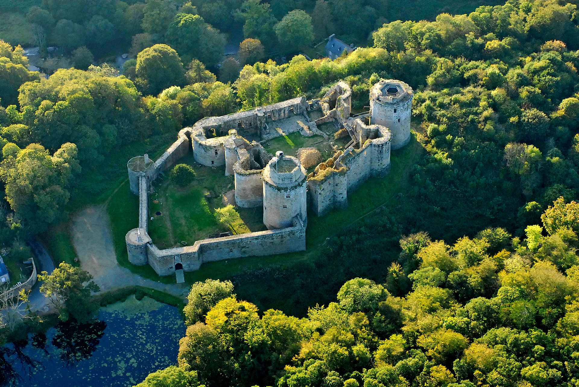 Chateau de Tonquedec