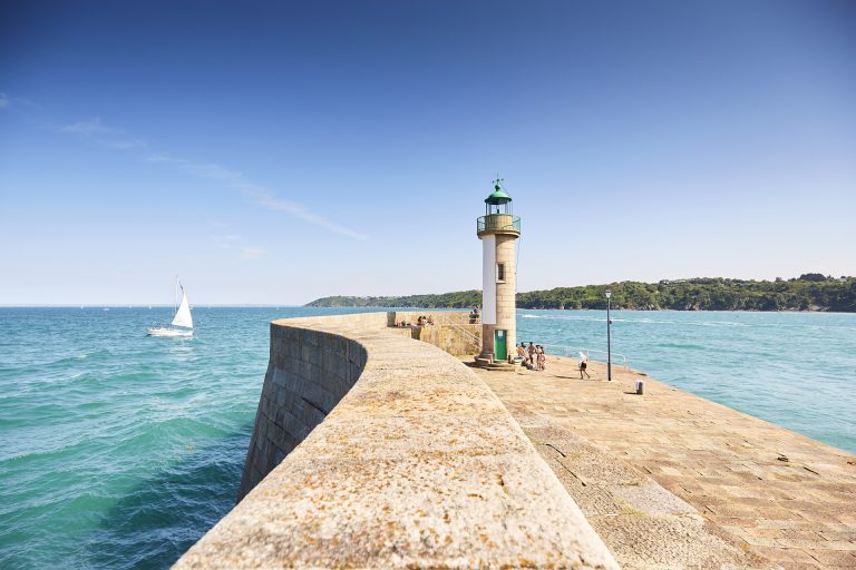 Phare de Binic, Binic-Etables-sur-Mer