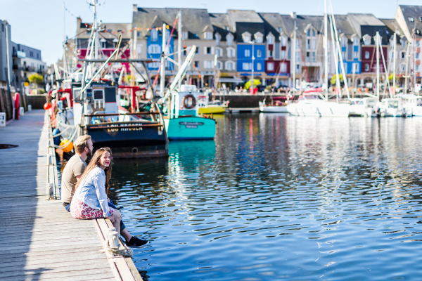 couple au port de Paimpol, Côtes d'Armor