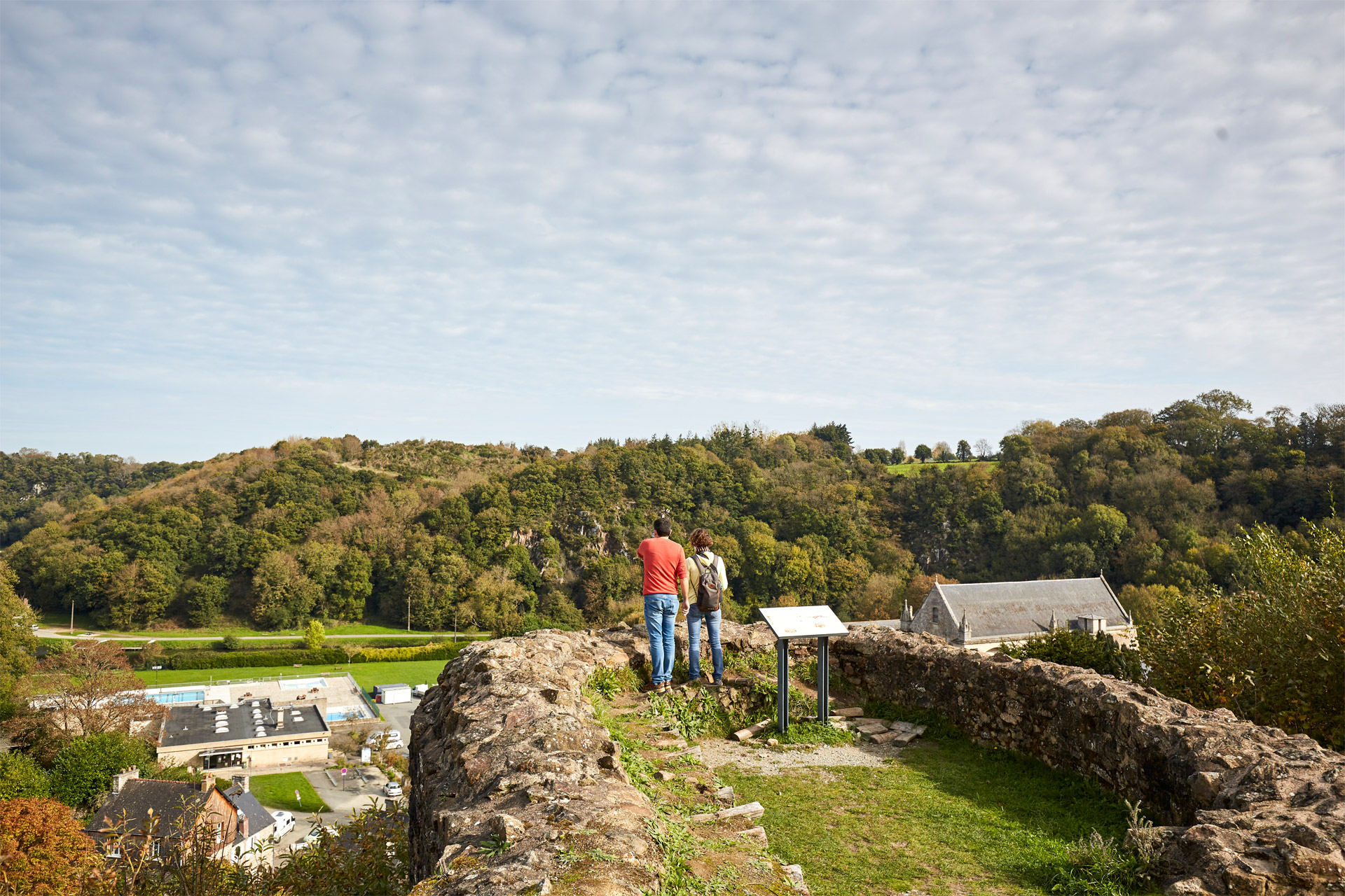 Ruines du château de Léhon