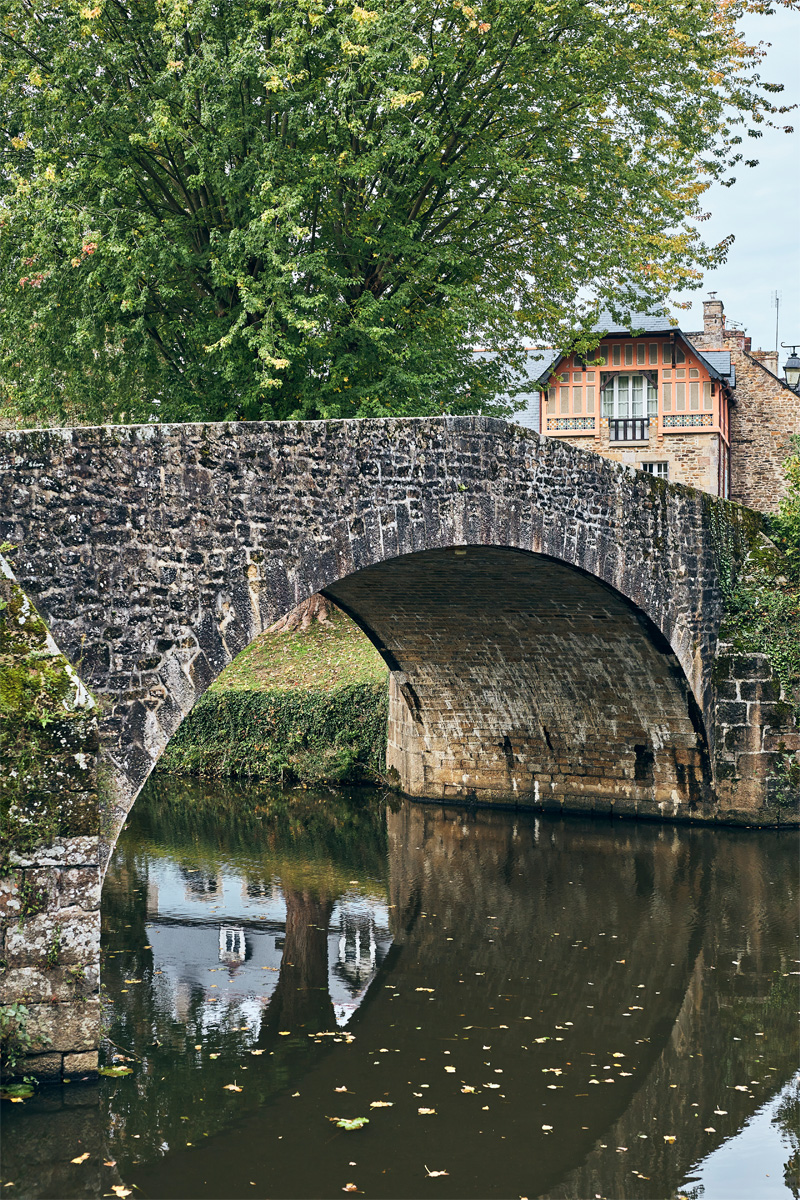 Pont en pierre de Léhon