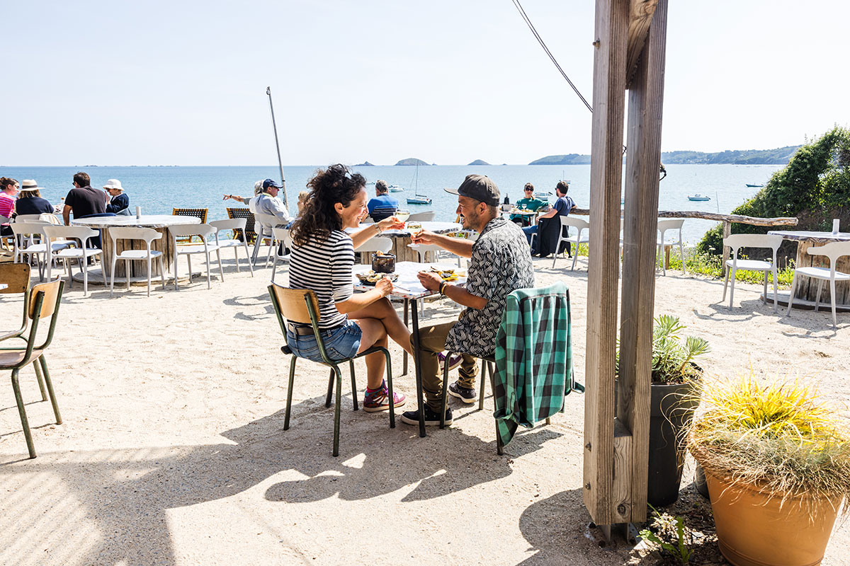 Terrasse bar à huitres Arin, Paimpol, Côtes d'Armor