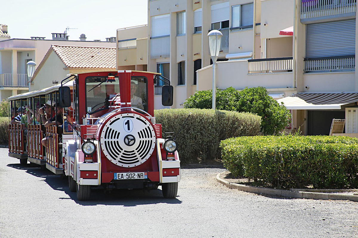 Petit train, France