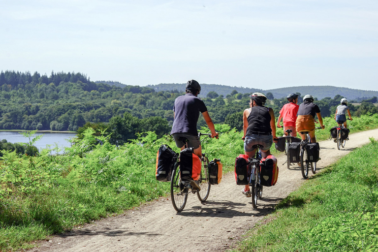 voyage a velo bretagne