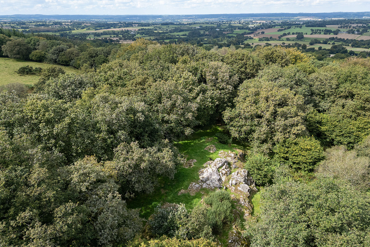 le site neolithique de Quelfénec, Plussulien, Côtes d'Armor